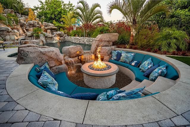 20 Sizzling Bonfire Pit Ideas to Transform Your Backyard