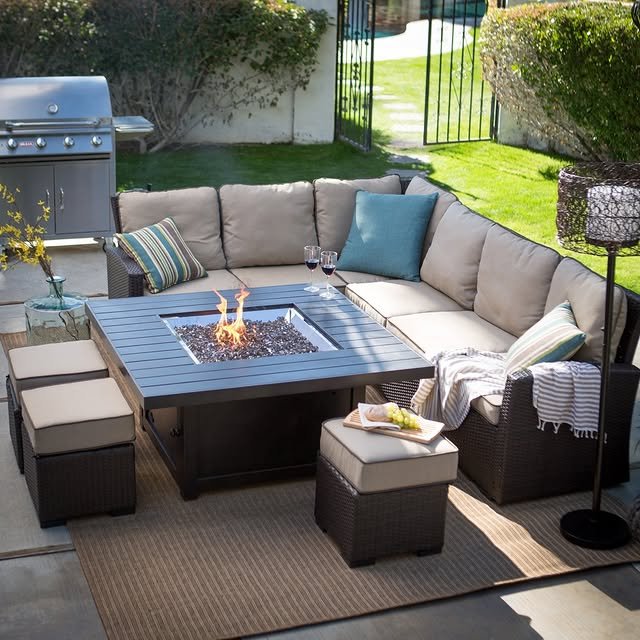 Light Up Your Life: 20 Fire Pit Ideas That’ll Make Your Patio The Hot Spot